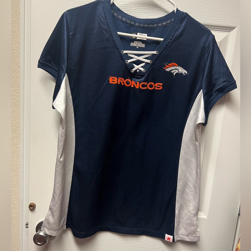 Broncos jersey Tshirt